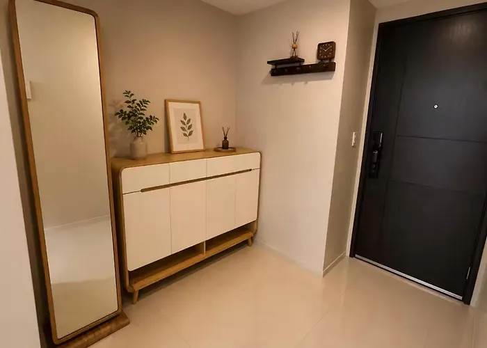 Miya's Crib L Staycation Eastwood Le Grand Tower 3 Quezon 5* Manila