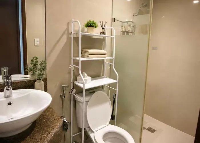 Miya's Crib L Staycation Eastwood Le Grand Tower 3 Quezon Hotel 5*
